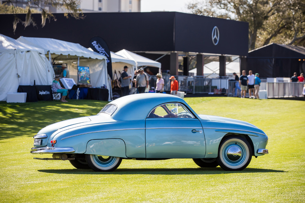 11951 Rometsch Beeskow at a VW show