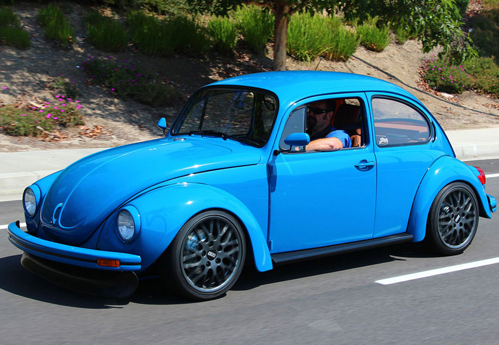 Blue Super Beetle cruise
