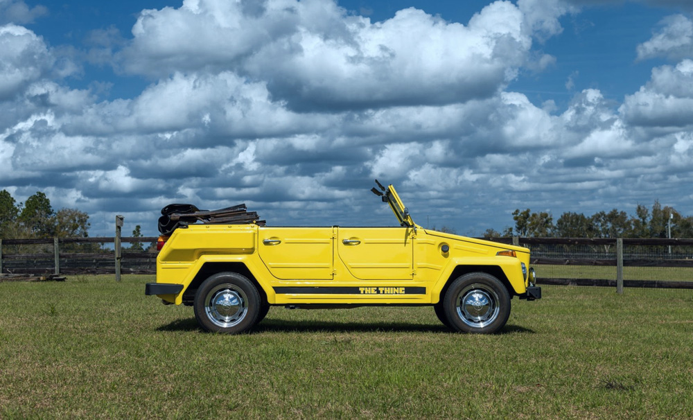 VW Trekker side view looks amazing