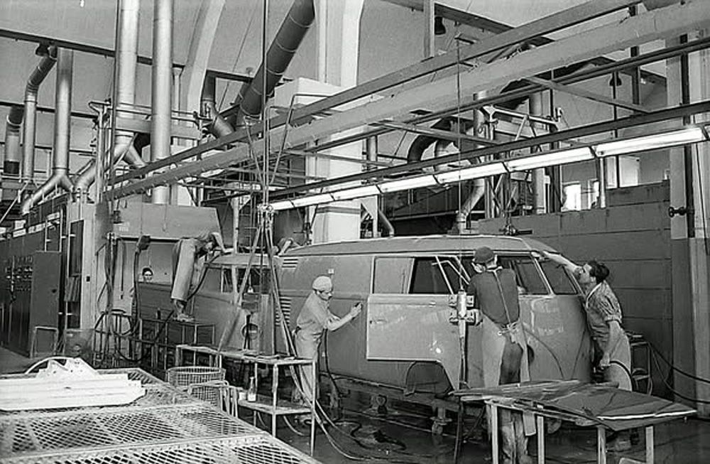Volkswagen Type 2 'Barndoor' models in various stages of production